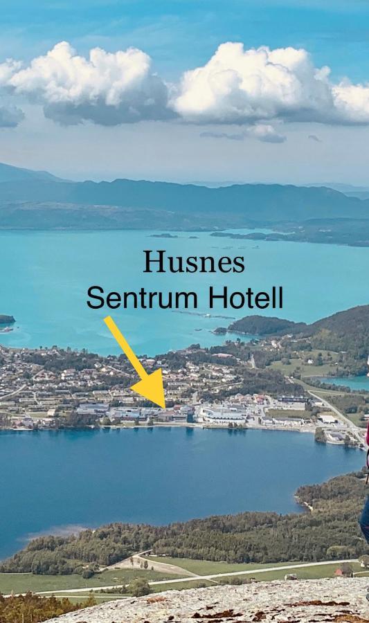 Husnes Sentrum Hotell Екстер'єр фото