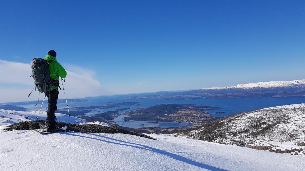 Husnes Sentrum Hotell Екстер'єр фото