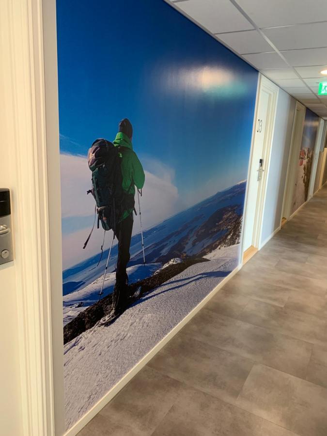Husnes Sentrum Hotell Екстер'єр фото