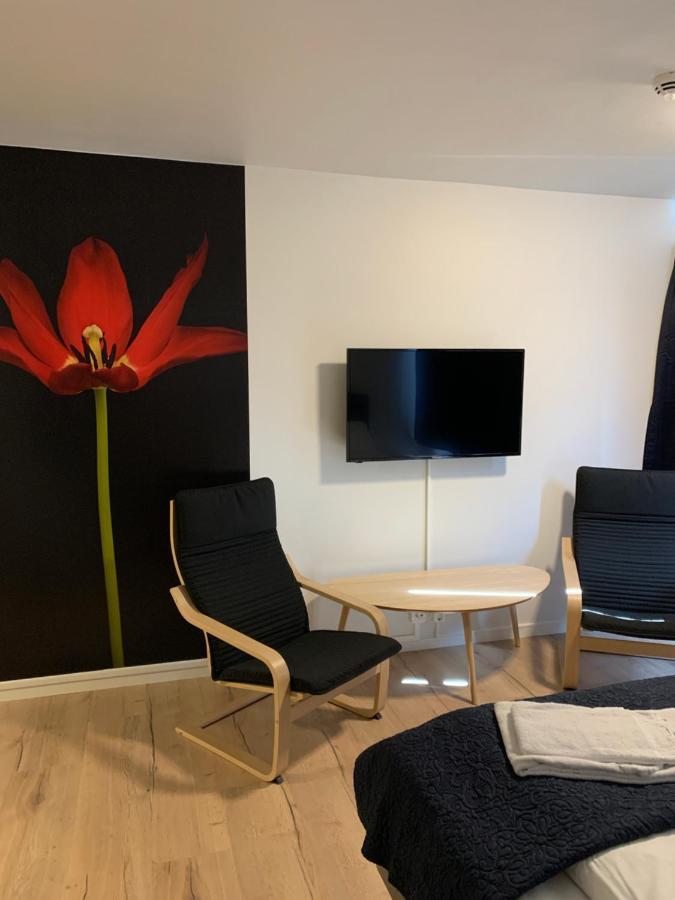 Husnes Sentrum Hotell Екстер'єр фото