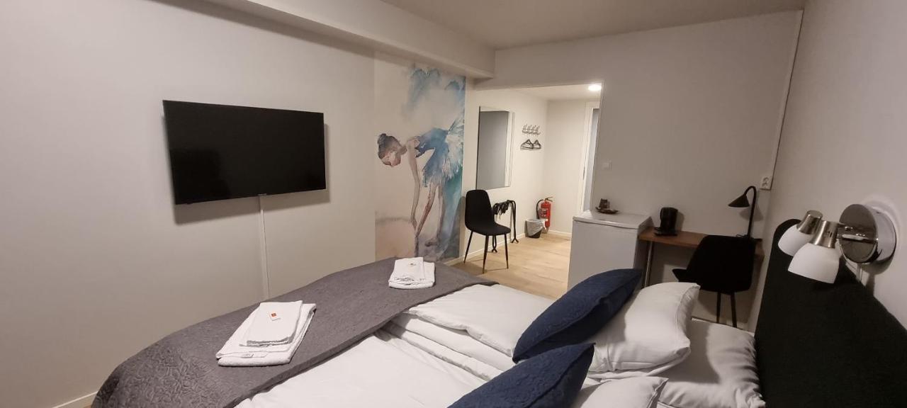 Husnes Sentrum Hotell Екстер'єр фото