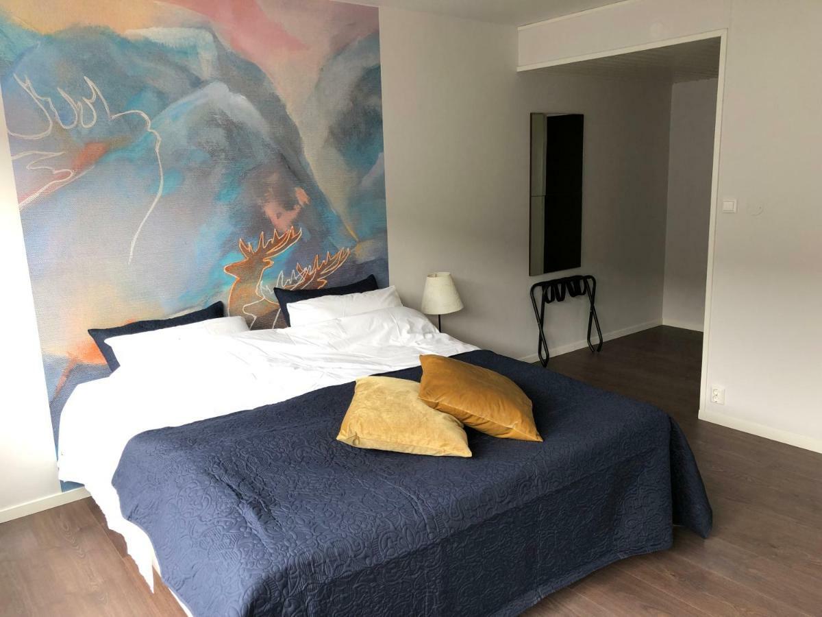Husnes Sentrum Hotell Екстер'єр фото