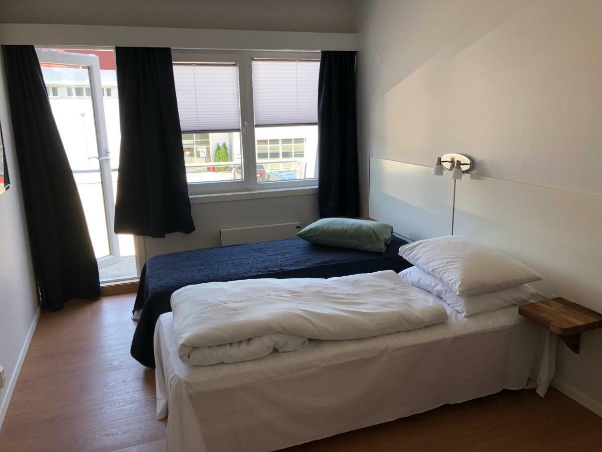 Husnes Sentrum Hotell Екстер'єр фото